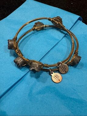 Bourbon and Bowties Antiqued Gold and Stone Bangle Set (2) - size small